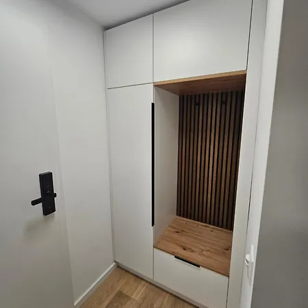 Apartament Fellas Abode 4 Buna-ziua